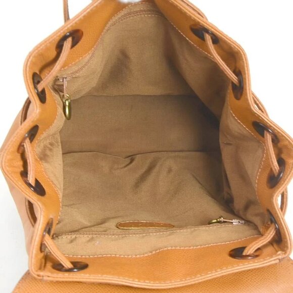 Chanel CC Logo Backpack Leather Brown Auth CHANEL CC Logo Backpack Brown Leather main image 4